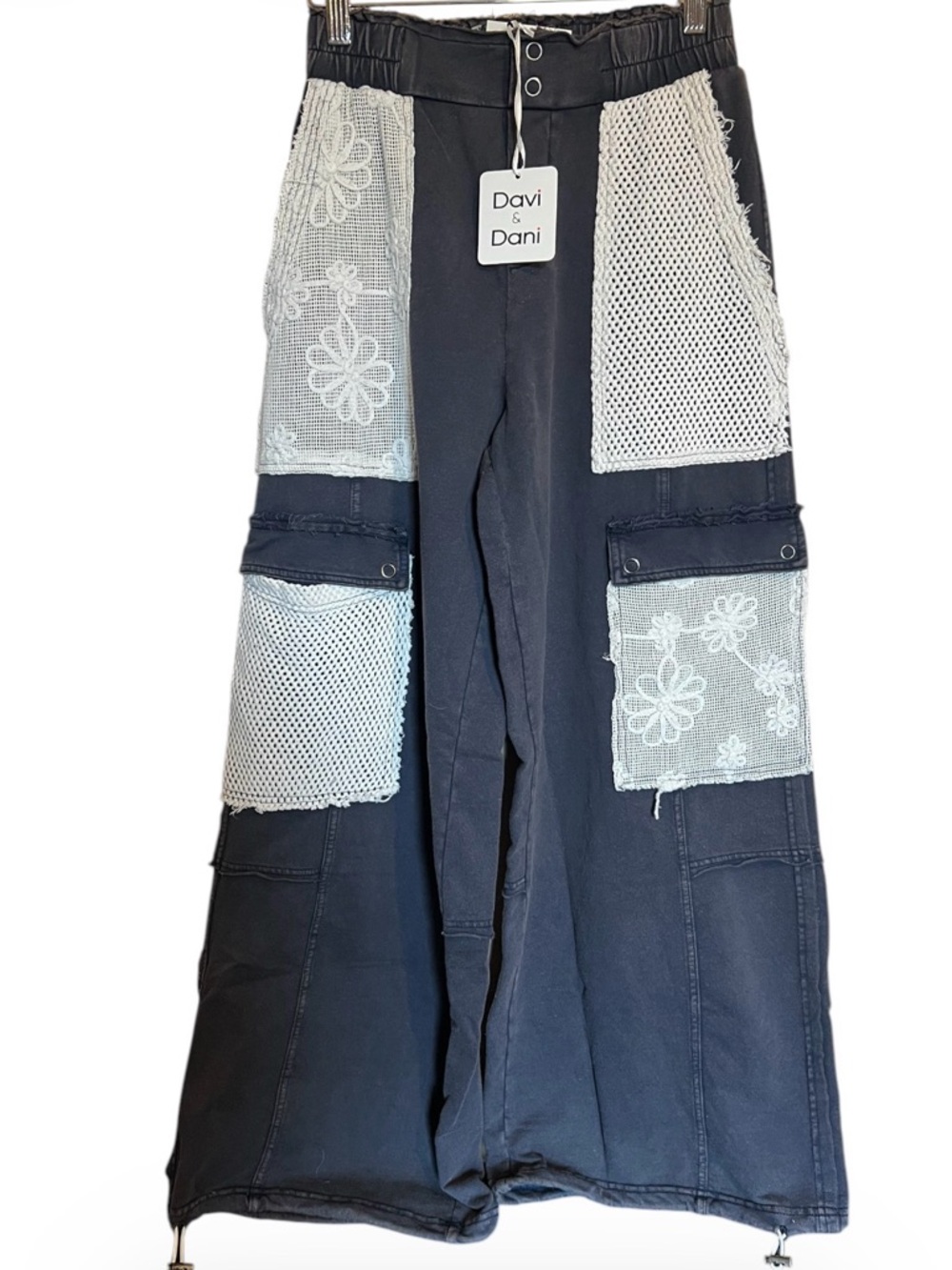 Davi & Dani lace patchwork wide leg pants size S
